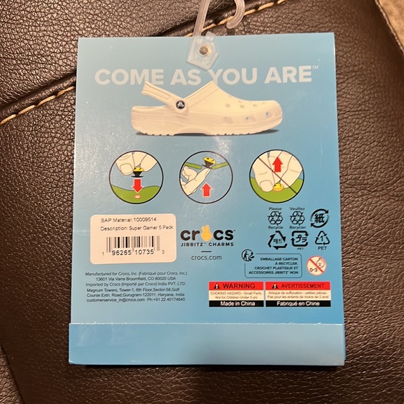 Crocs “Super Gamer” Jibbitz - Picture 2 of 3